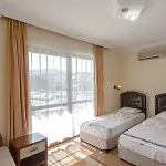 Aparthotel Defne & Zevkim 2*