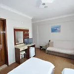 Defne & Zevkim Aparthotel Marmaris
