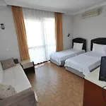 Aparthotel Defne & Zevkim