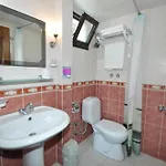 Defne & Zevkim Hotel de apartamente 2*