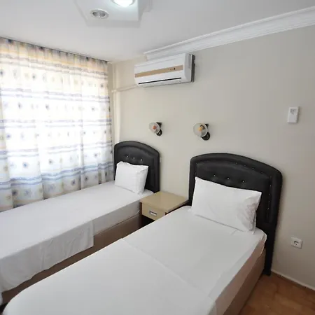 Defne & Zevkim Apartahotel 2*