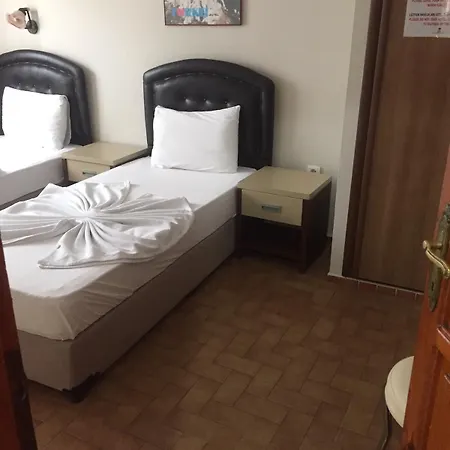 Aparthotel Defne & Zevkim 2*