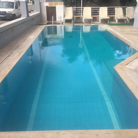 Aparthotel Defne & Zevkim 2*