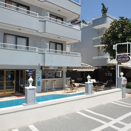 Defne & Zevkim Aparthotel
